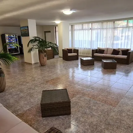 Torres Del Sol-la Perla Ocean View شقة