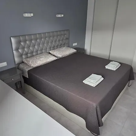 Torres Del Sol-la Perla Ocean View شقة