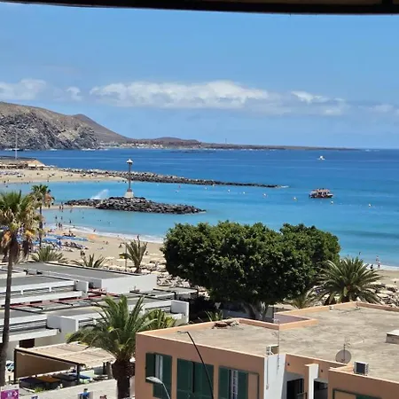 Torres Del Sol-la Perla- Beachfront & Ocean View Апартаменты *
